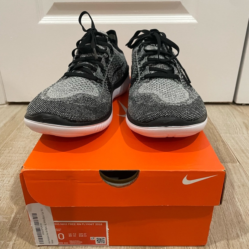 Nike Sneakers